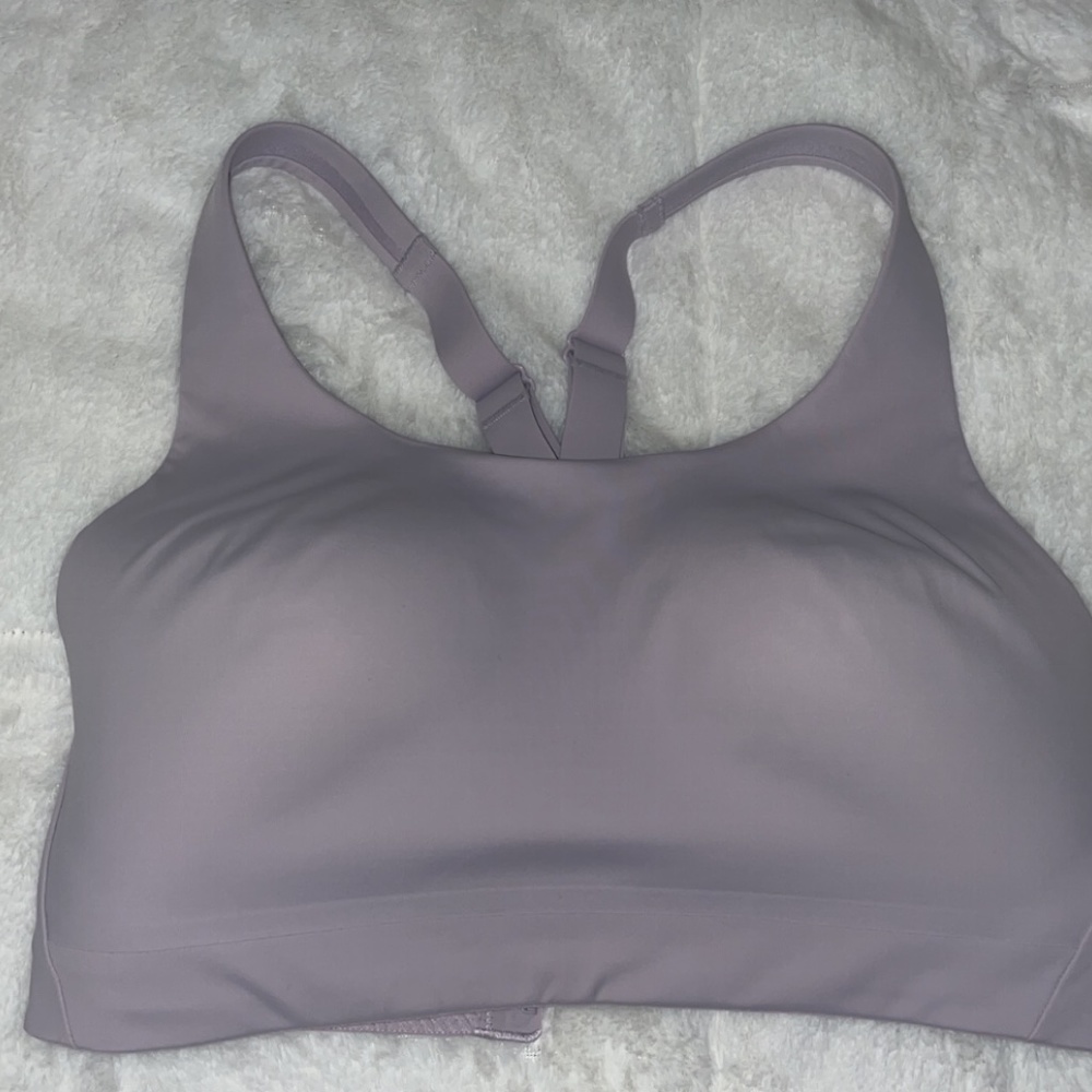 Athleta Advance Sports Bra 34DD